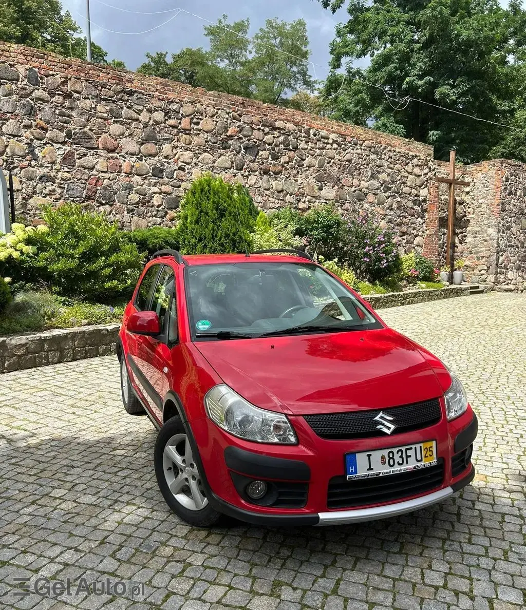 SUZUKI SX4 