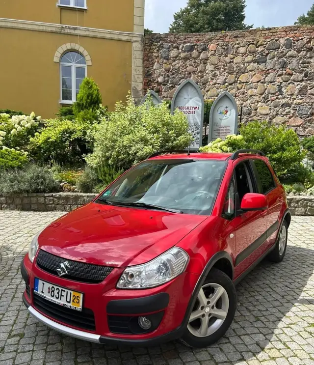 SUZUKI SX4 