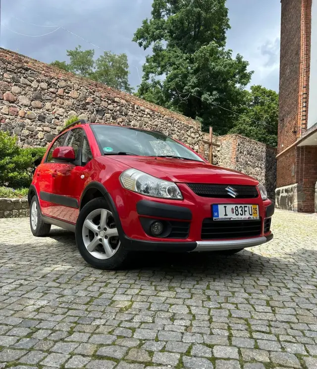 SUZUKI SX4 