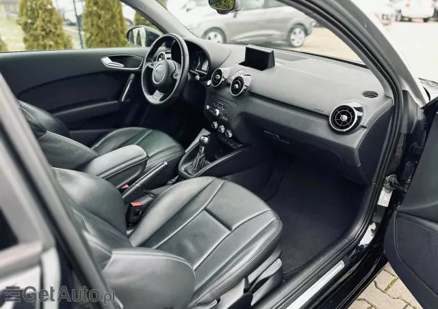 AUDI A1 1.6 TDI S tronic Ambition