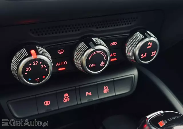 AUDI A1 1.6 TDI S tronic Ambition