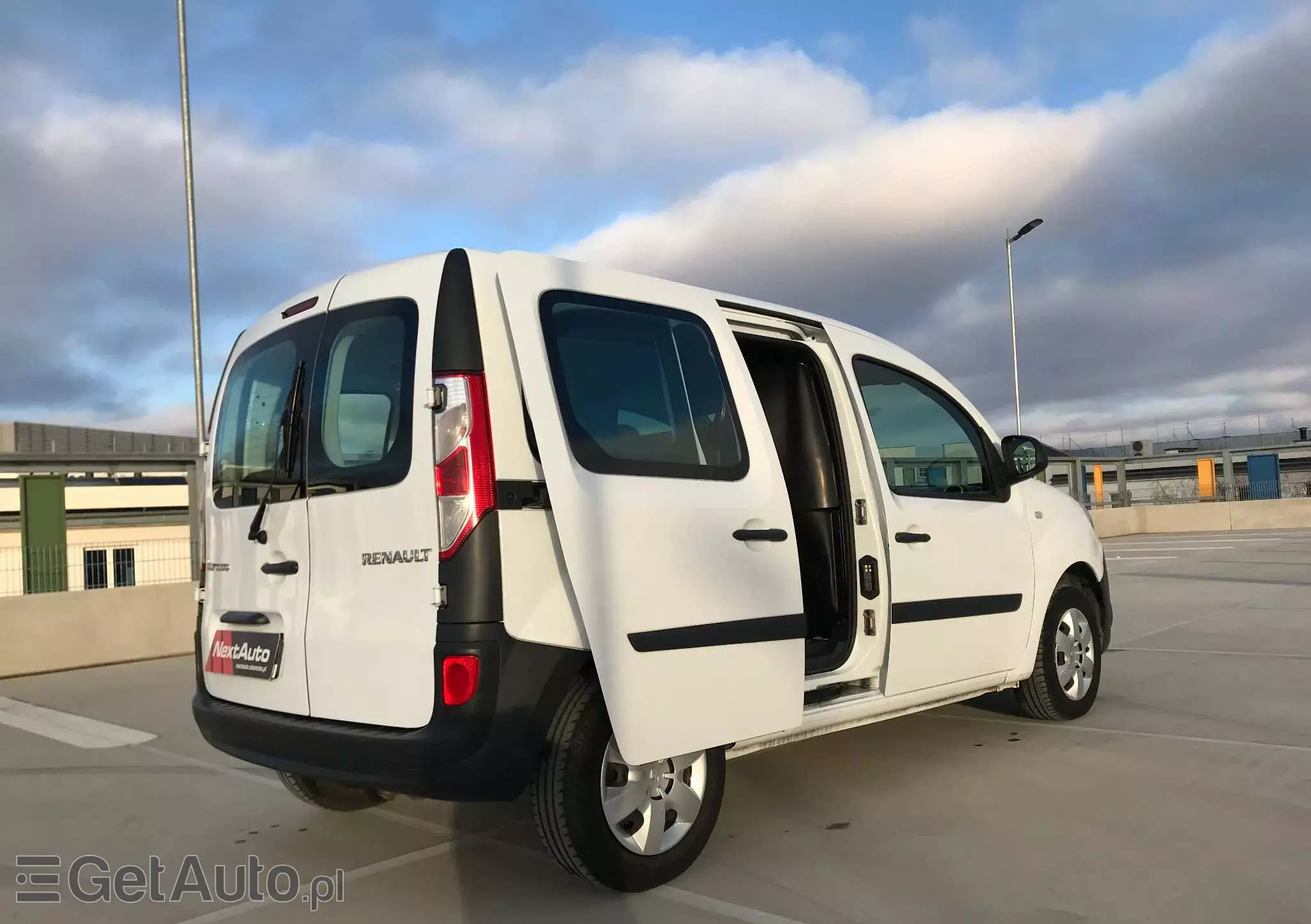 RENAULT Kangoo 