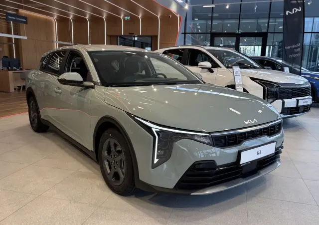 KIA K4 