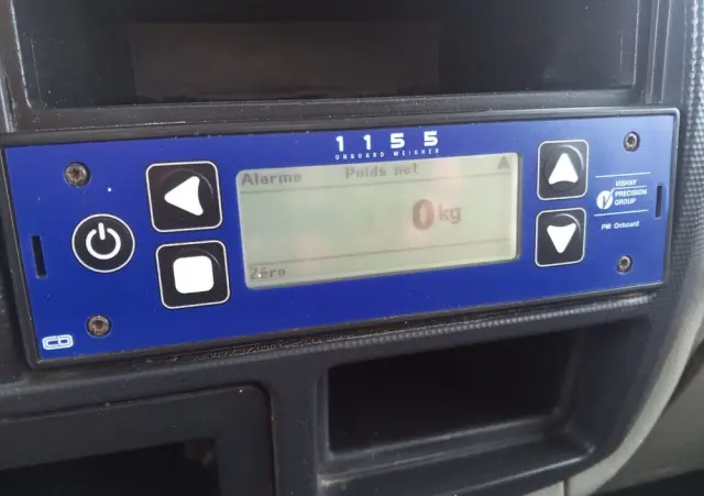 NISSAN Cabstar NT400/ŚMIECARKA +WYWROT DO 3,5T MODEL35.12/FRANCJA 