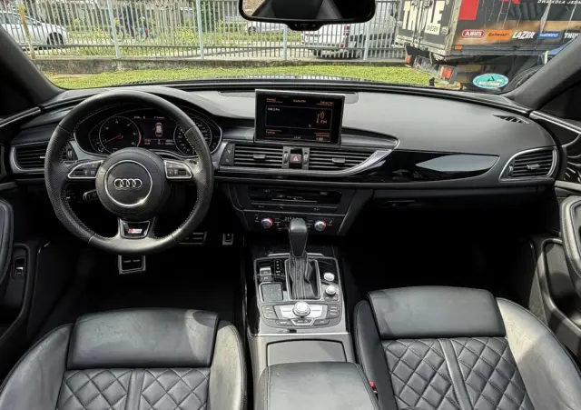 AUDI A6 Avant 2.0 TDI ultra S tronic