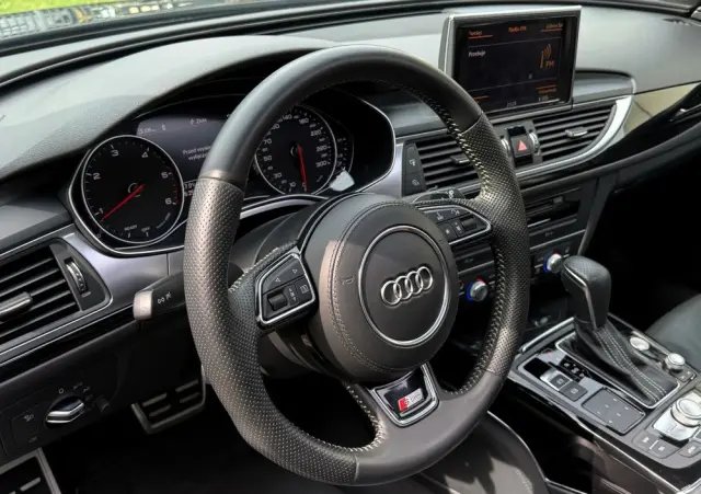 AUDI A6 Avant 2.0 TDI ultra S tronic