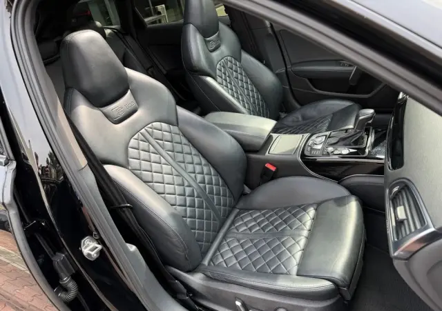 AUDI A6 Avant 2.0 TDI ultra S tronic