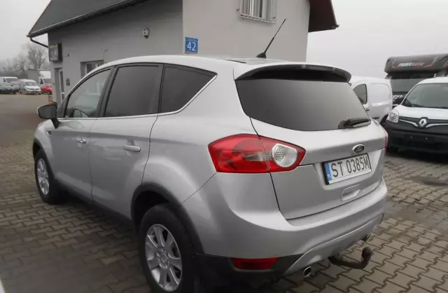 FORD Kuga 