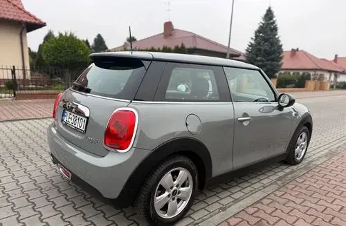 MINI One 