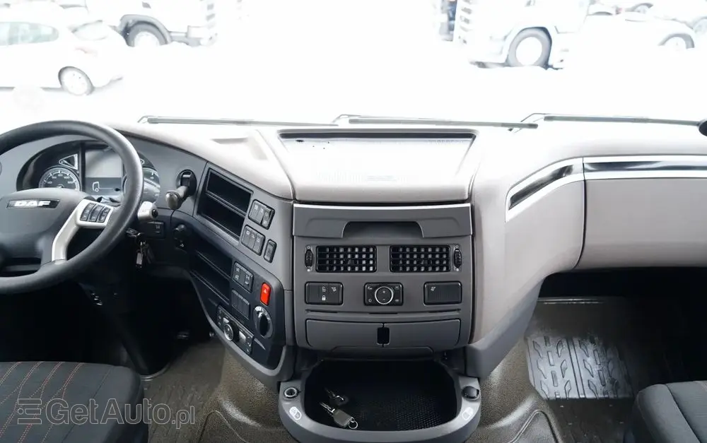 DAF XF 530 / RETARDER / KLIMATYZACJA POSTOJOWA 