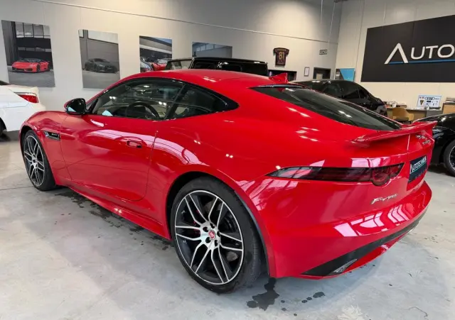 JAGUAR F-Type 
