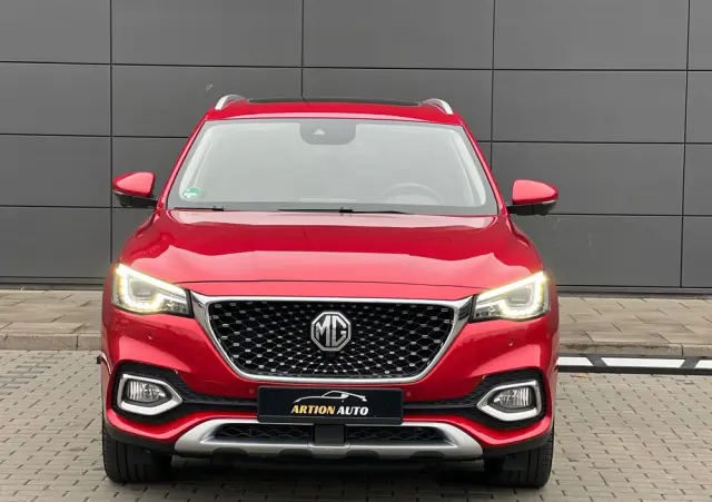 MG HS PHEV Luxury