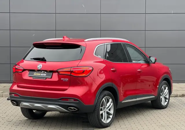 MG HS PHEV Luxury