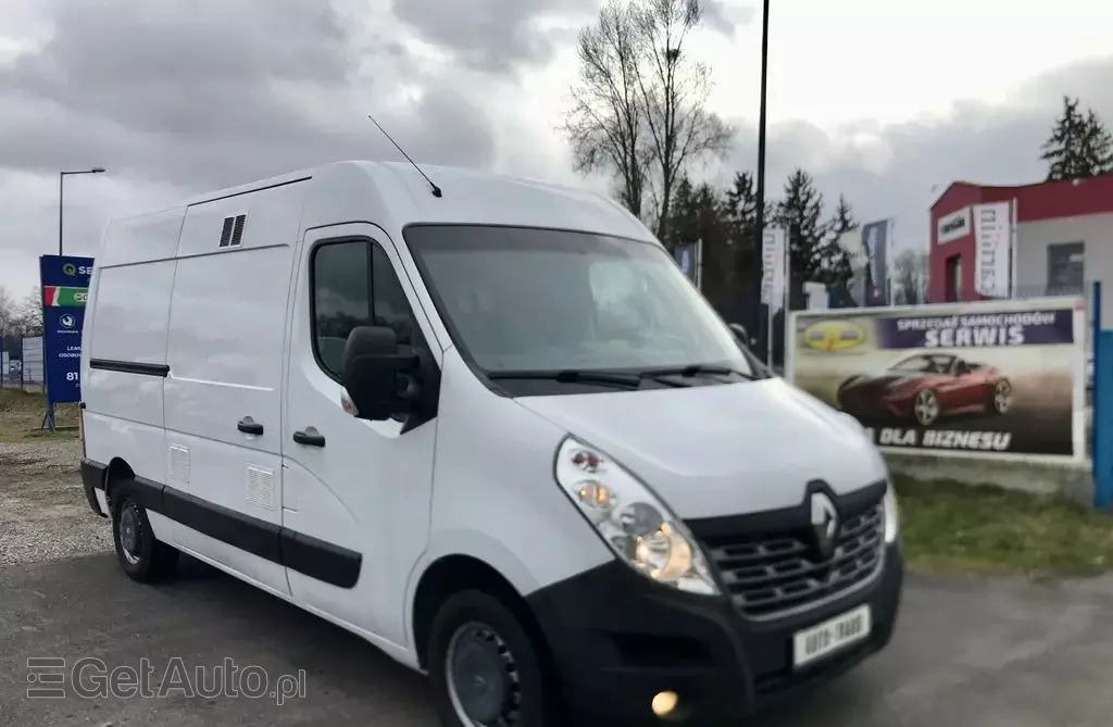 RENAULT Master 