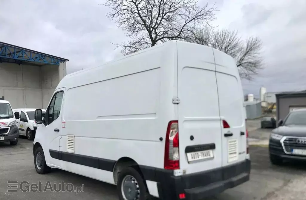 RENAULT Master 