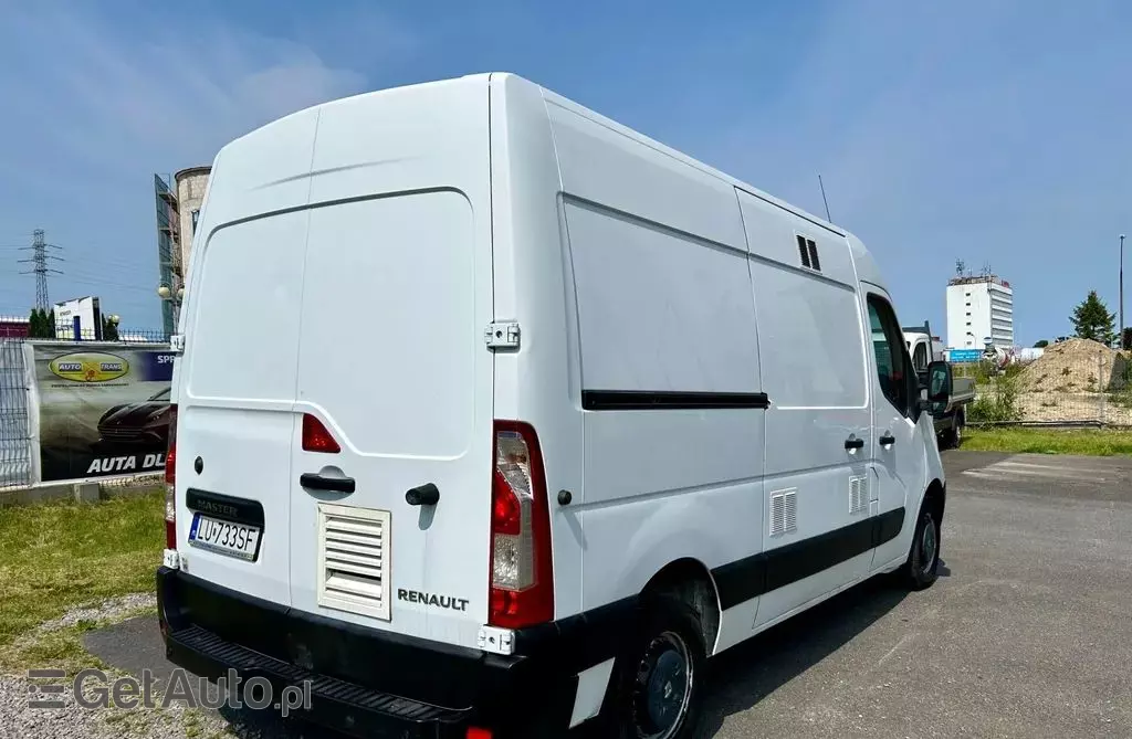 RENAULT Master 