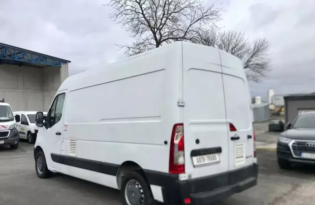 RENAULT Master 