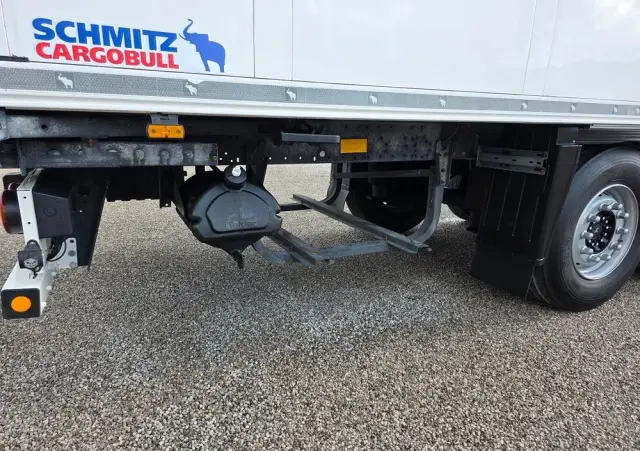 SCHMITZ CARGOBULL CHŁODNIA THERMO KING  / ŚCIANA 7 CM / 