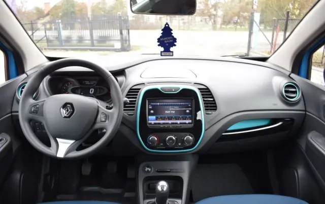 RENAULT Captur 