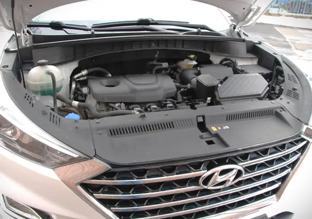 HYUNDAI Tucson 1.6 GDI BlueDrive Comfort 2WD