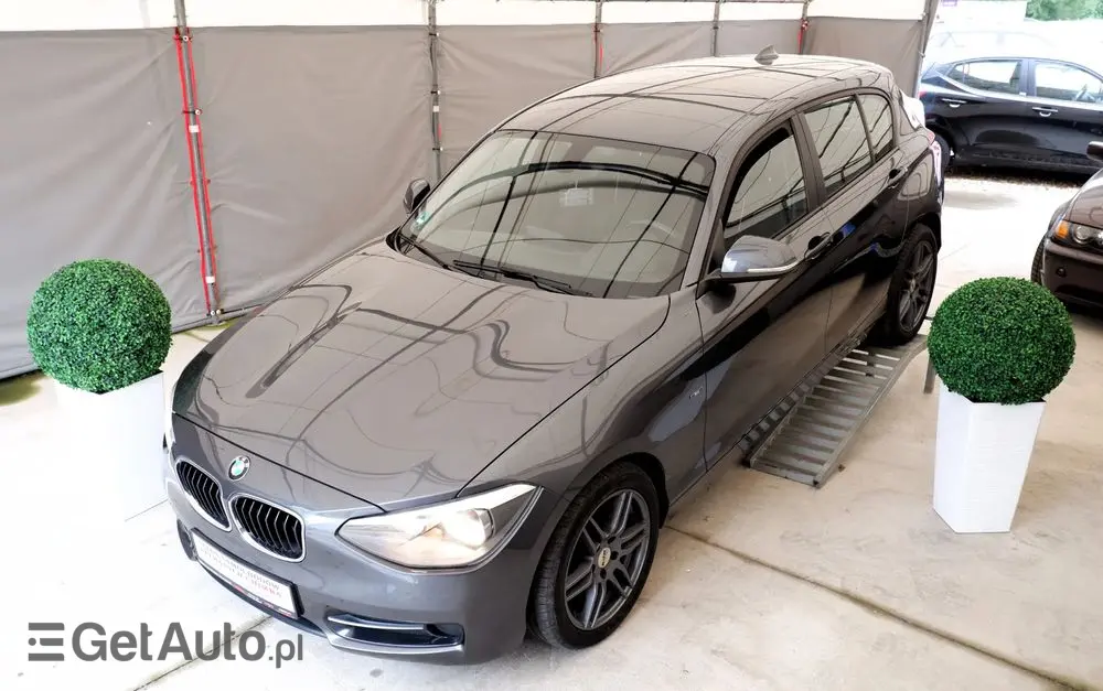 BMW Seria 1 116d Sport Line