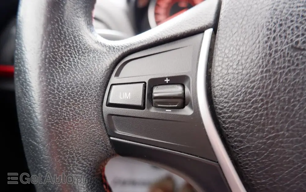 BMW Seria 1 116d Sport Line