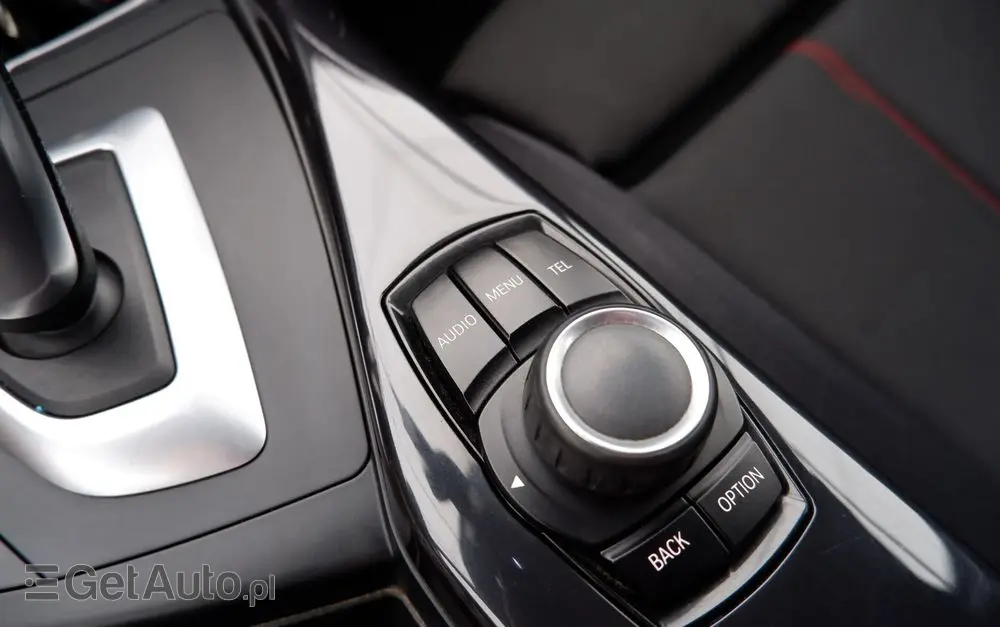 BMW Seria 1 116d Sport Line