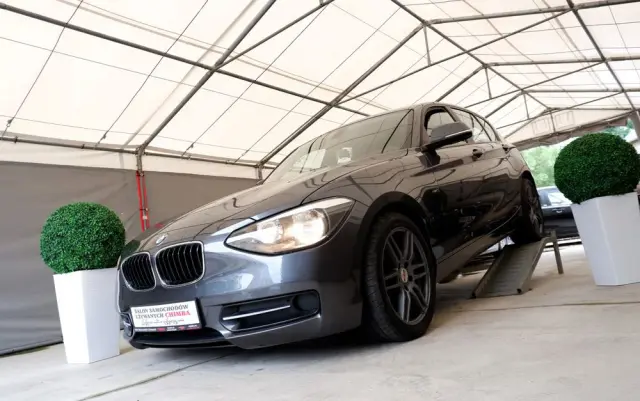 BMW Seria 1 116d Sport Line
