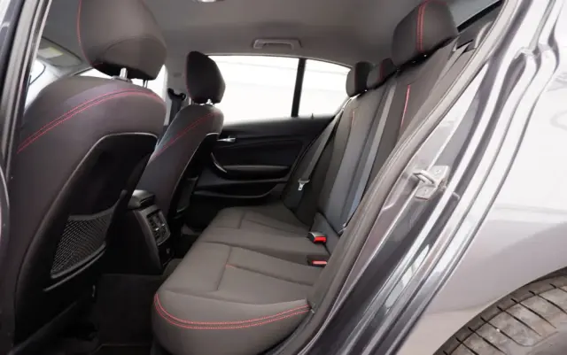 BMW Seria 1 116d Sport Line