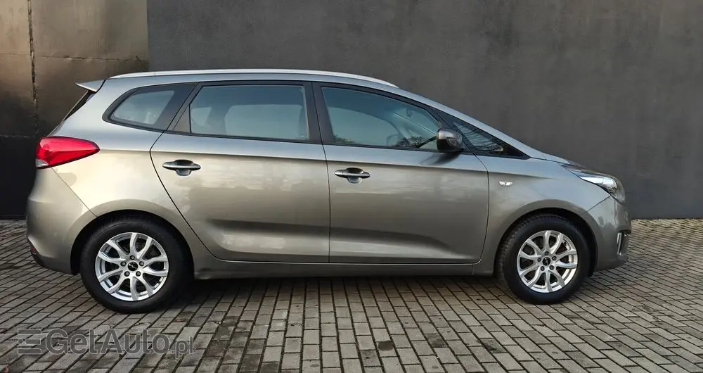 KIA Carens 1.6 GDI ISG Vision
