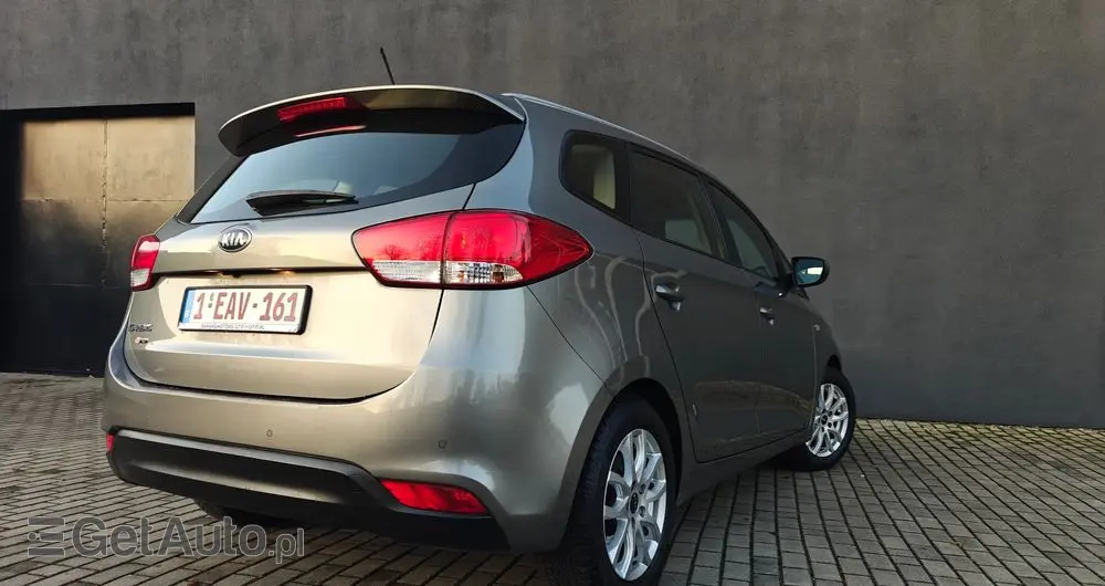KIA Carens 1.6 GDI ISG Vision