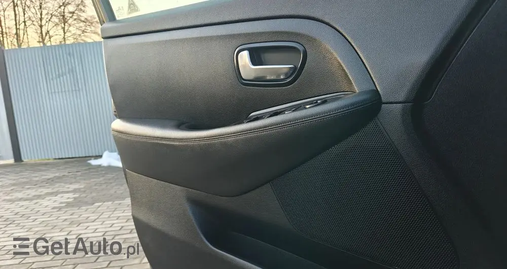 KIA Carens 1.6 GDI ISG Vision