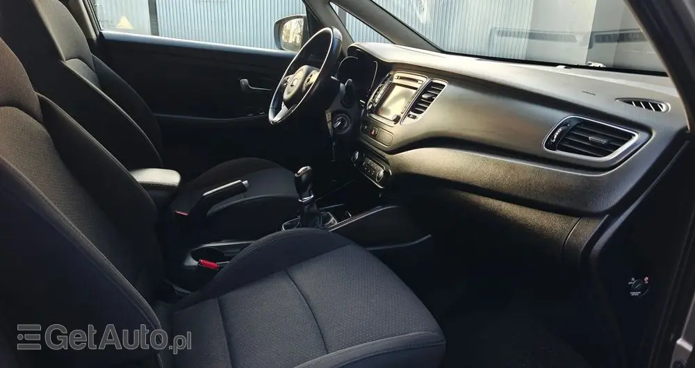 KIA Carens 1.6 GDI ISG Vision