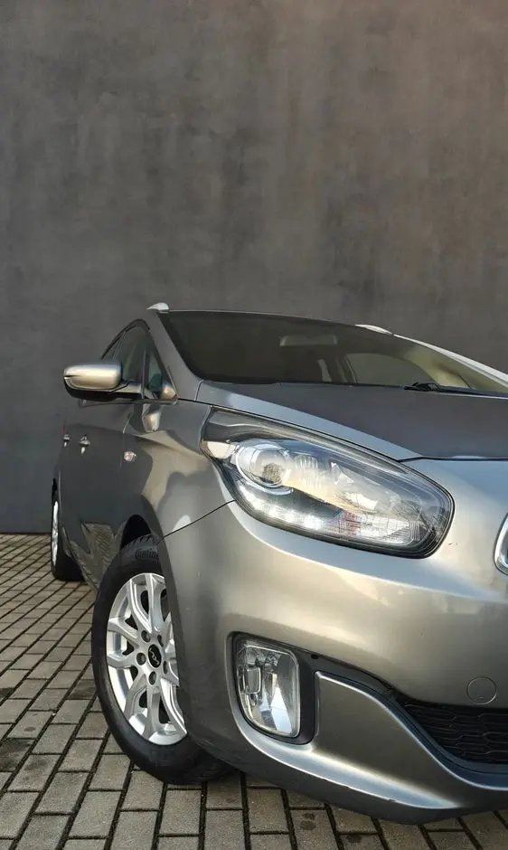 KIA Carens 1.6 GDI ISG Vision