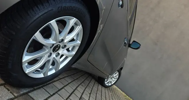 KIA Carens 1.6 GDI ISG Vision