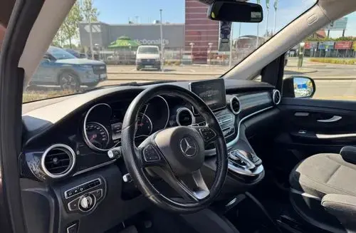 MERCEDES-BENZ Klasa V 
