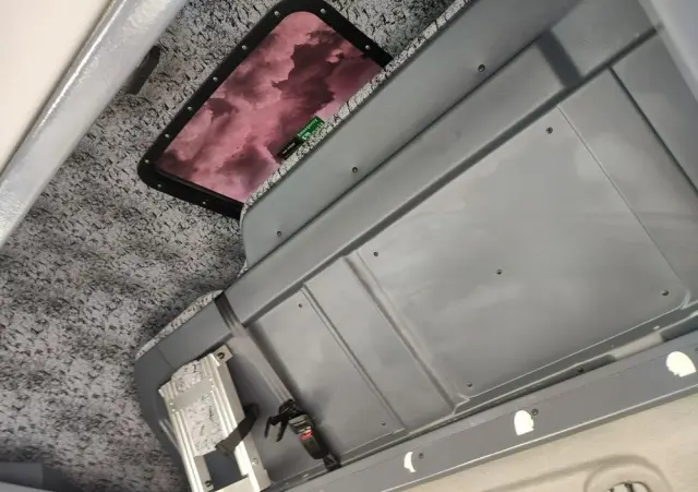 RENAULT D12.240 E6 Firana Tył Drzwi  Dach Zsuwany Długa 830cm 