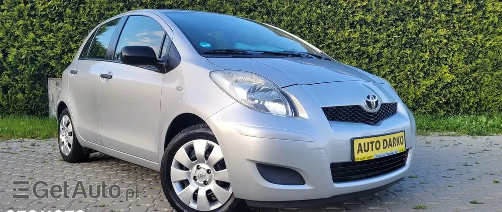 TOYOTA Yaris 1.33 Luna