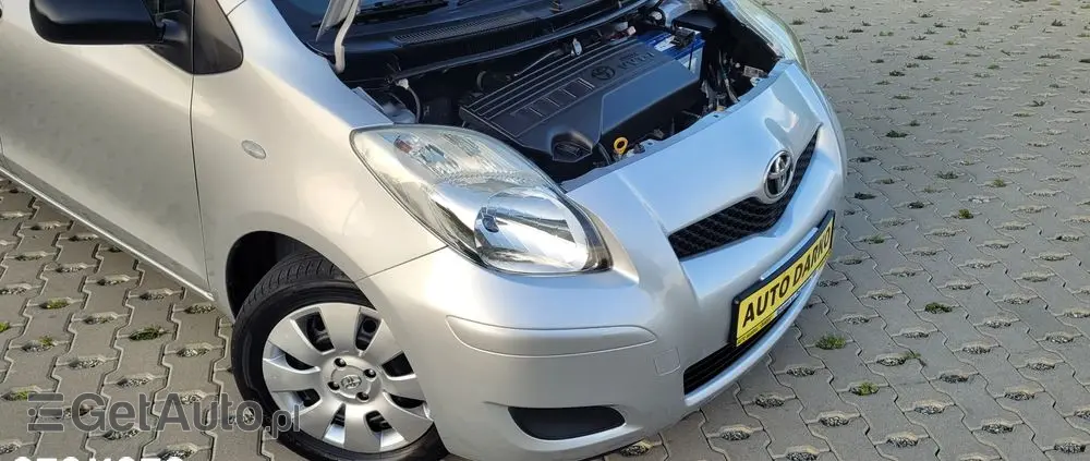 TOYOTA Yaris 1.33 Luna