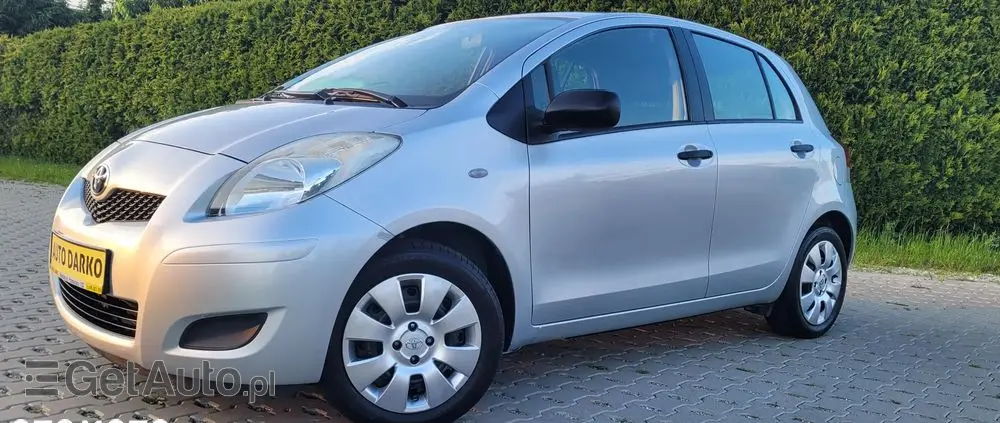 TOYOTA Yaris 1.33 Luna