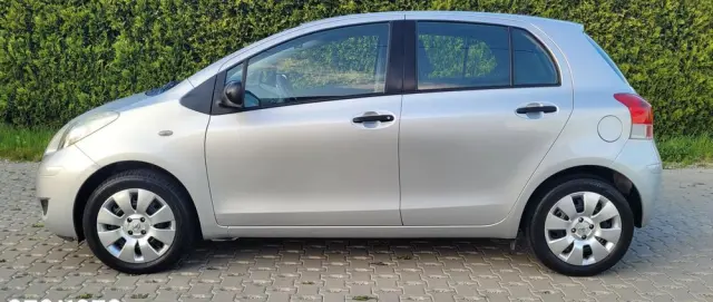TOYOTA Yaris 1.33 Luna