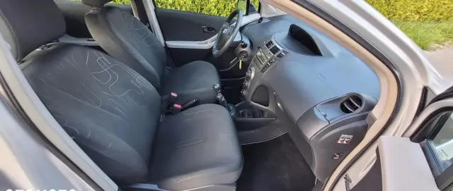 TOYOTA Yaris 1.33 Luna