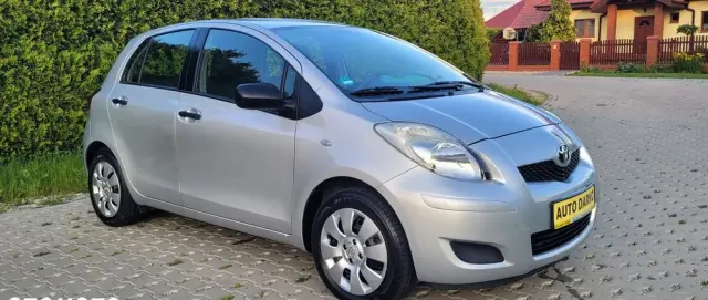 TOYOTA Yaris 1.33 Luna