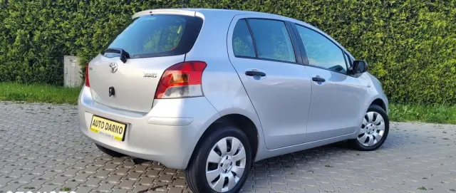 TOYOTA Yaris 1.33 Luna