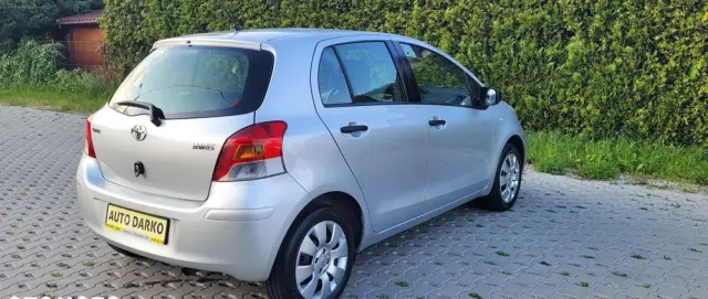 TOYOTA Yaris 1.33 Luna