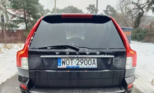 VOLVO XC90 