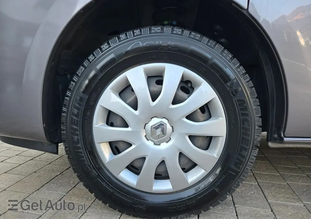 RENAULT Trafic Grand SpaceClass 2.0 dCi EDC