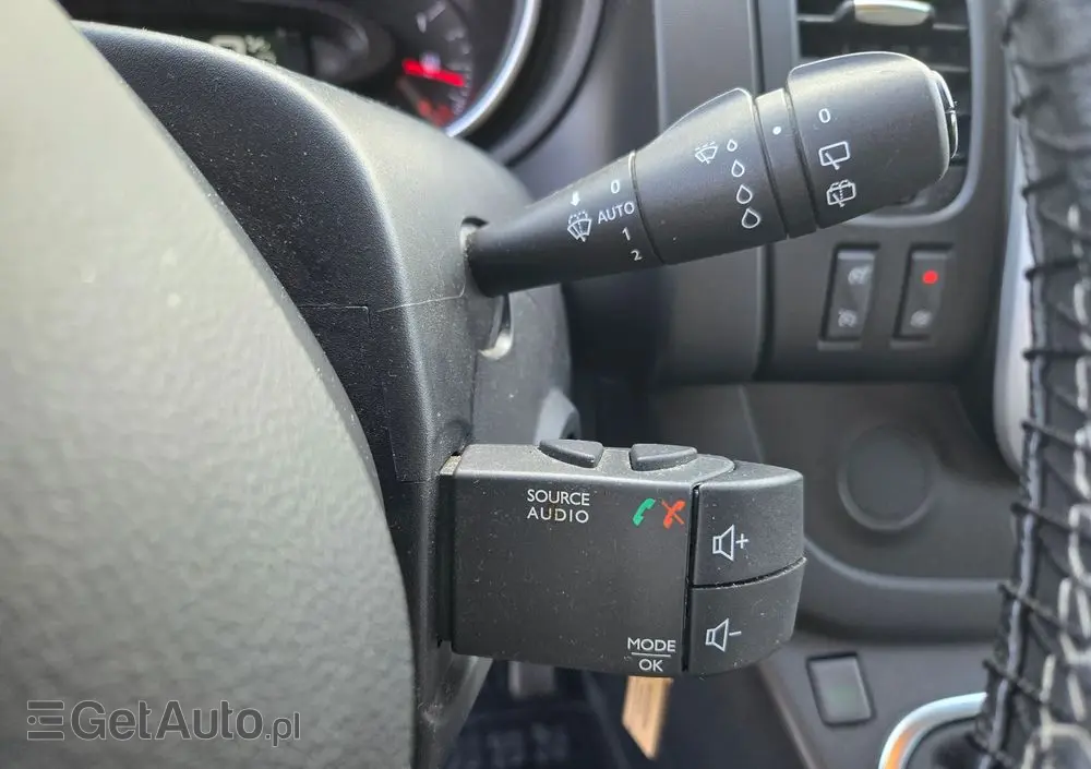 RENAULT Trafic Grand SpaceClass 2.0 dCi EDC