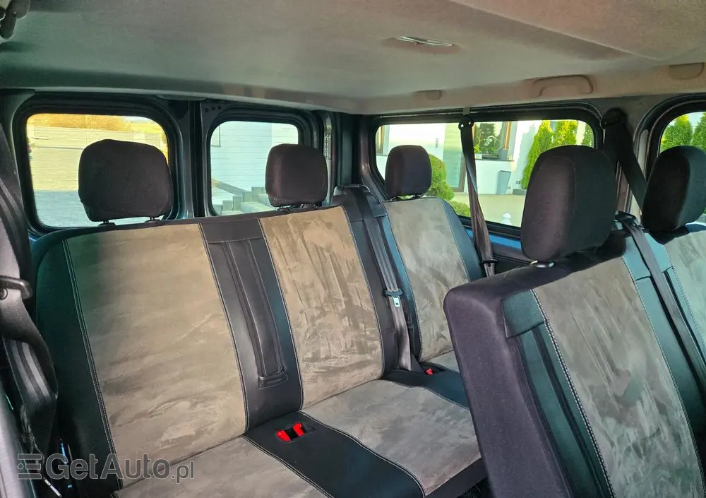 RENAULT Trafic Grand SpaceClass 2.0 dCi EDC