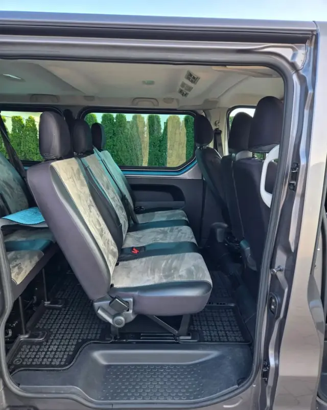 RENAULT Trafic Grand SpaceClass 2.0 dCi EDC